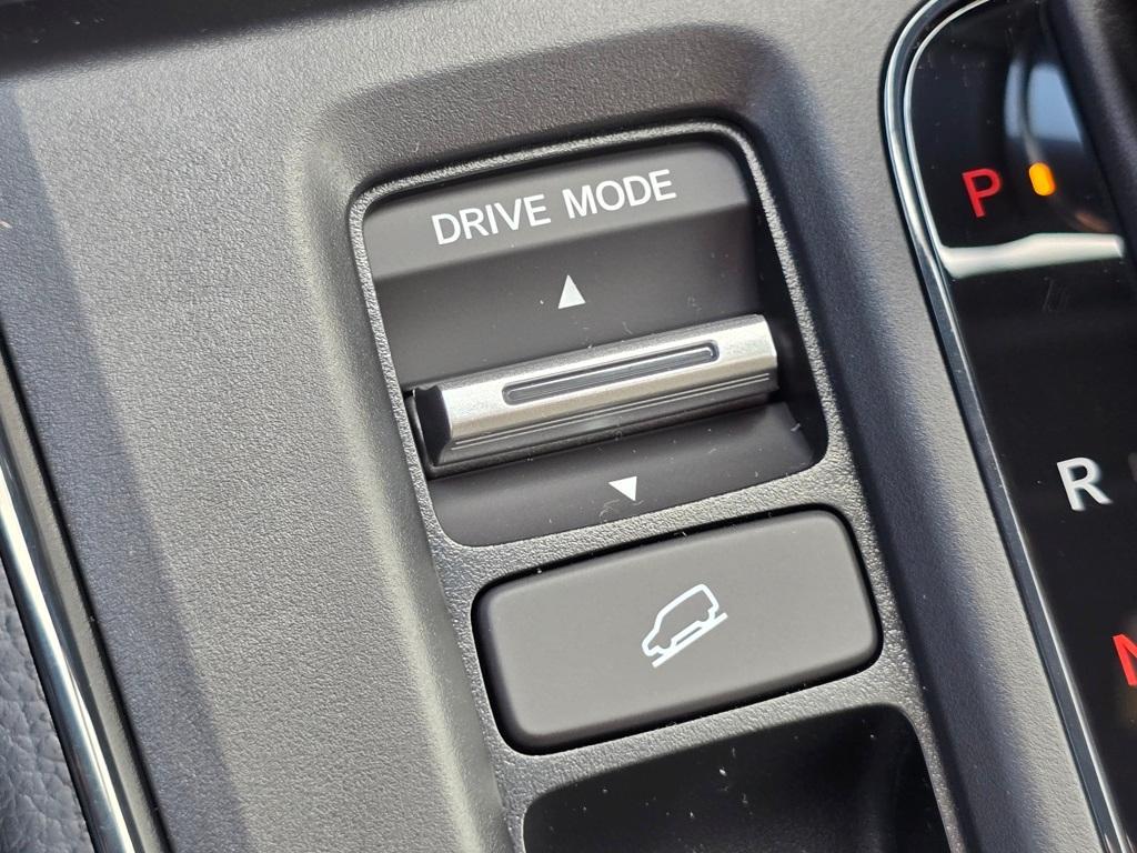 new 2025 Honda CR-V Hybrid car, priced at $41,000