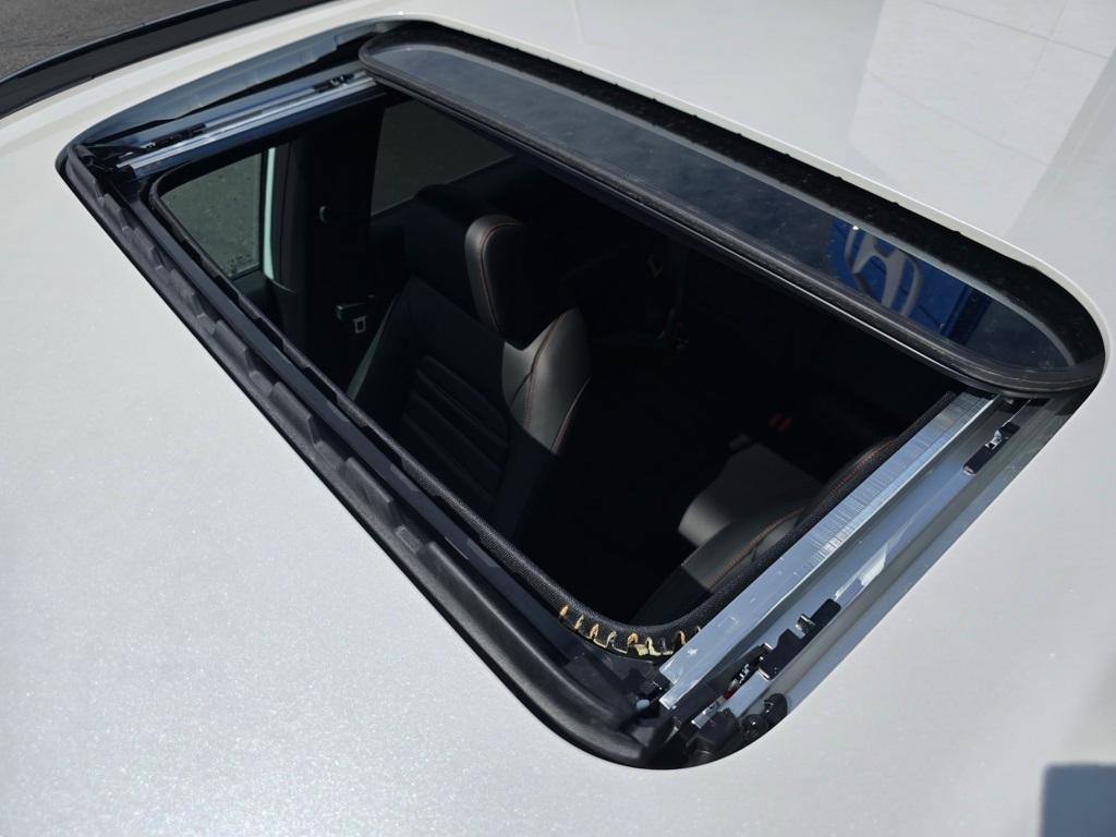 new 2025 Honda CR-V Hybrid car, priced at $41,000