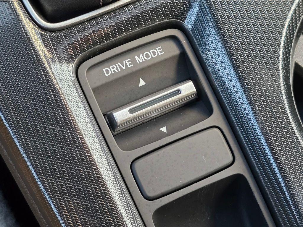new 2025 Honda Civic Hybrid car, priced at $30,100