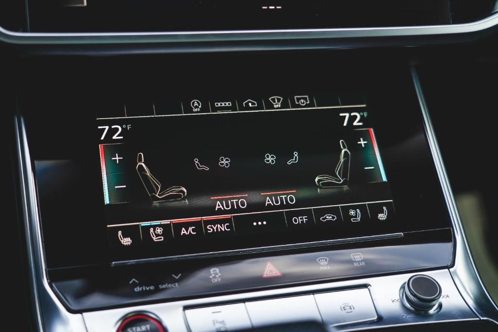 used 2021 Audi RS 6 Avant car