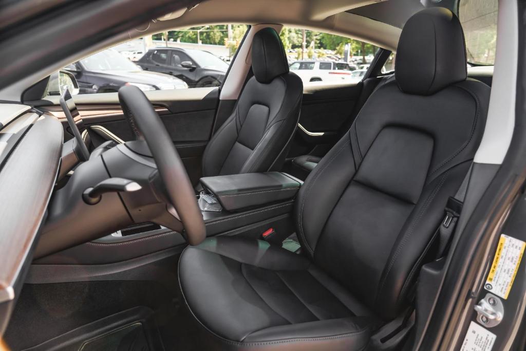 used 2023 Tesla Model 3 car