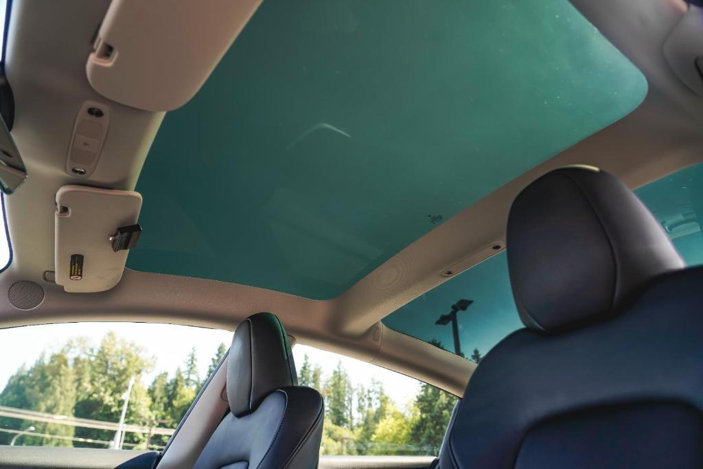 used 2023 Tesla Model 3 car