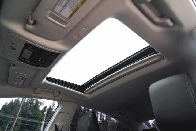 used 2022 Lexus ES 300h car, priced at $27,998