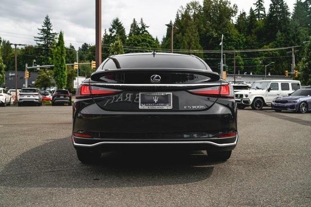used 2022 Lexus ES 300h car, priced at $27,998