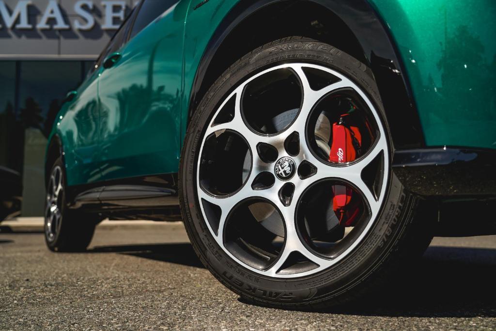 new 2025 Alfa Romeo Tonale car, priced at $46,630