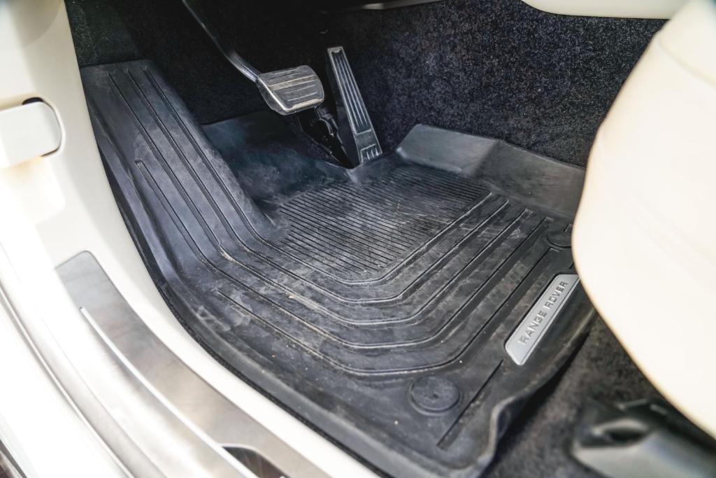 used 2023 Land Rover Range Rover car