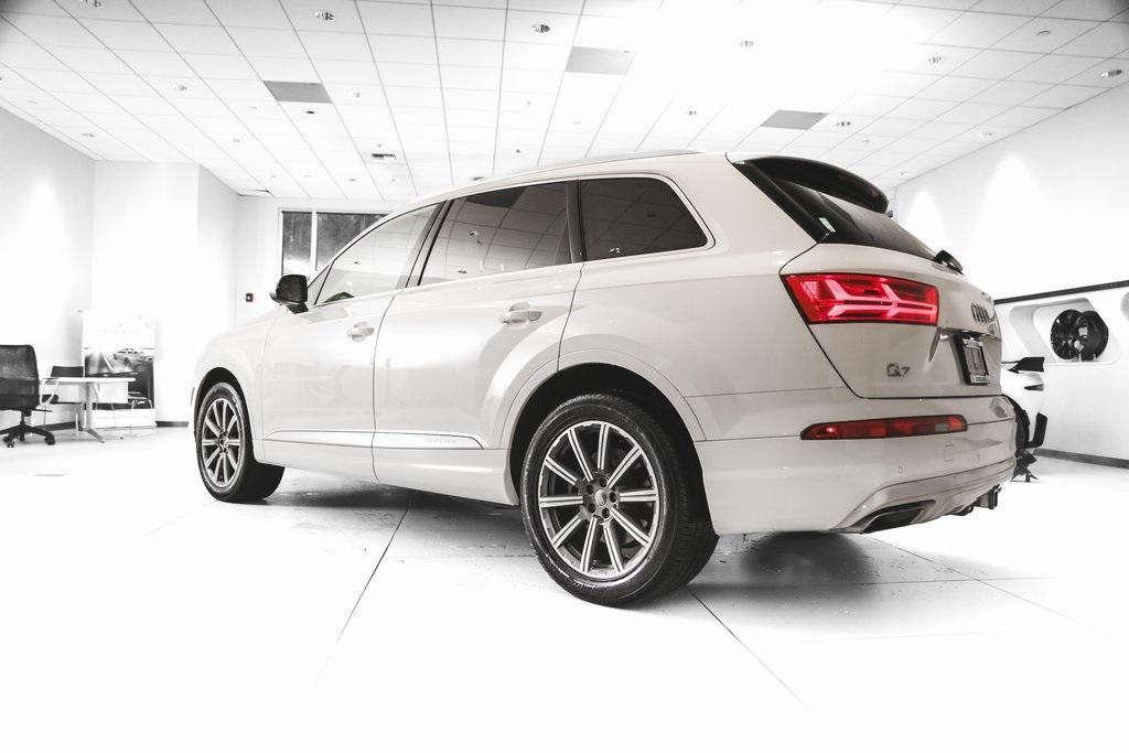 used 2019 Audi Q7 car, priced at $24,900