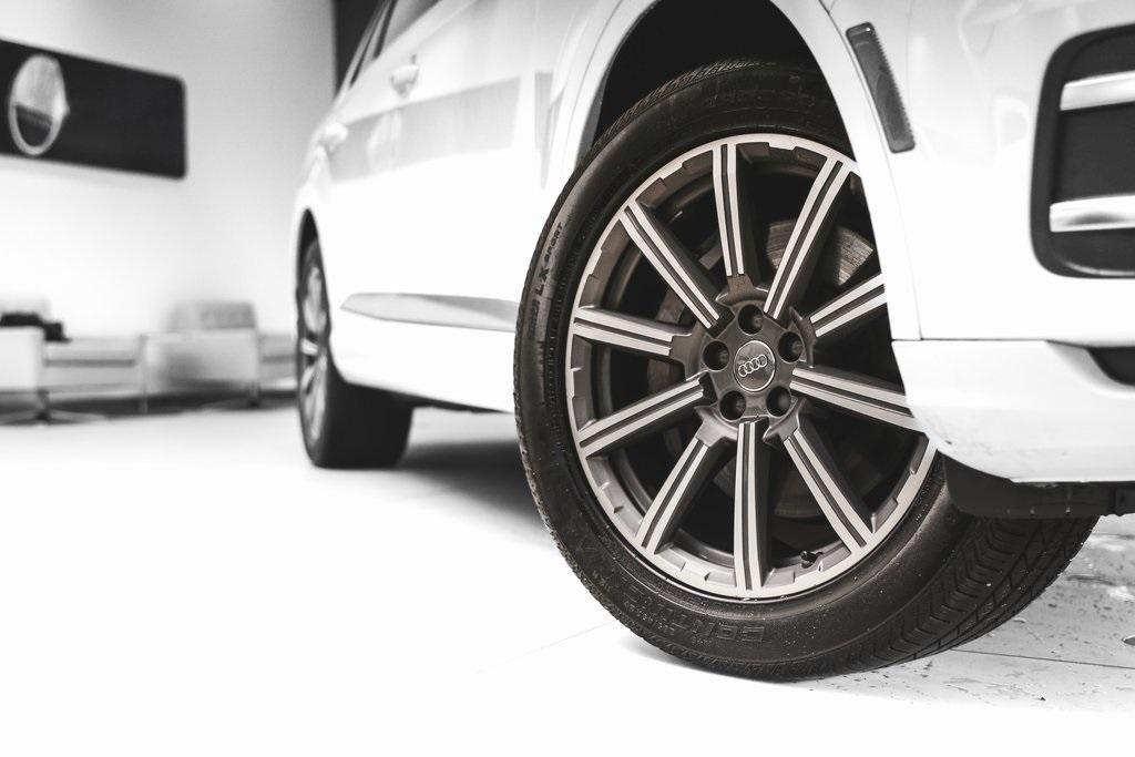 used 2019 Audi Q7 car, priced at $24,900