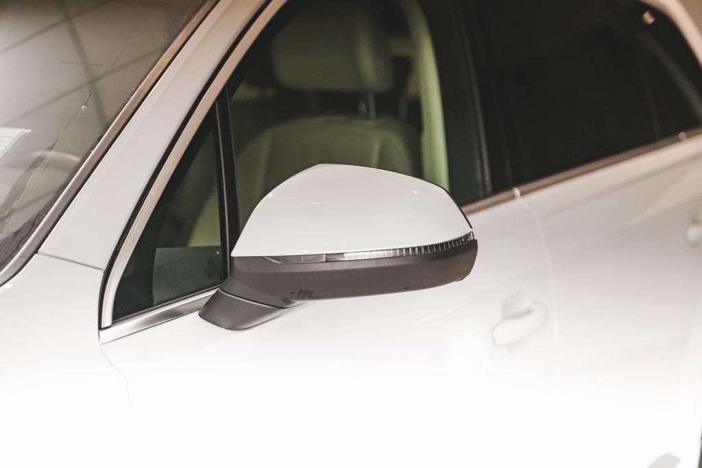 used 2019 Audi Q7 car, priced at $24,900
