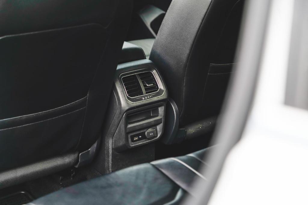used 2018 Volkswagen Tiguan car