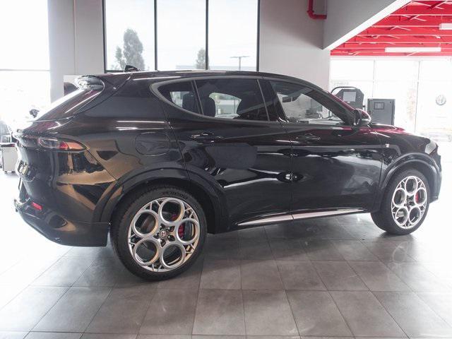 new 2024 Alfa Romeo Tonale car, priced at $52,290