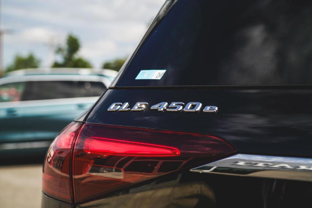 used 2024 Mercedes-Benz GLE 450 Plug-In Hybrid car