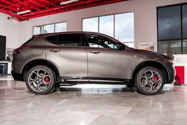 new 2024 Alfa Romeo Tonale car, priced at $51,795