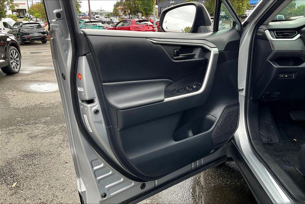 used 2020 Toyota RAV4 car, priced at $22,998