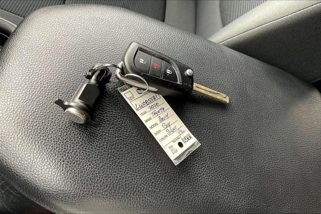 used 2020 Toyota RAV4 car, priced at $22,998