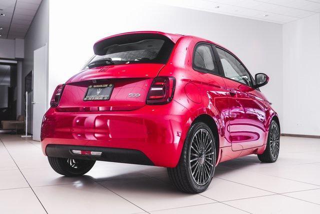 new 2024 FIAT 500e car, priced at $39,095