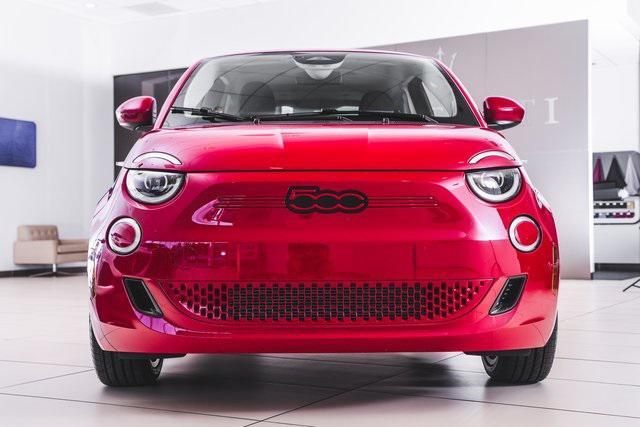 new 2024 FIAT 500e car, priced at $39,095