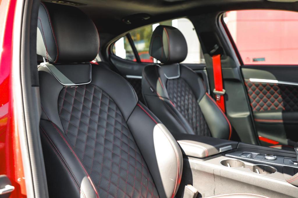 used 2022 Genesis G70 car