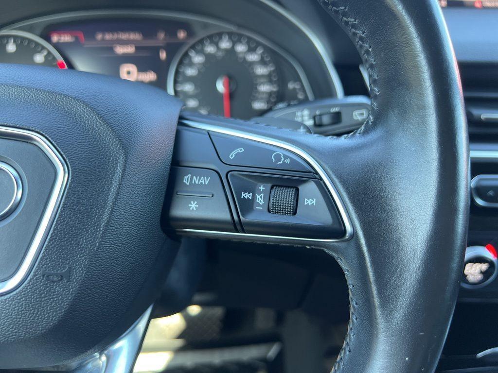 used 2017 Audi Q7 car, priced at $14,998