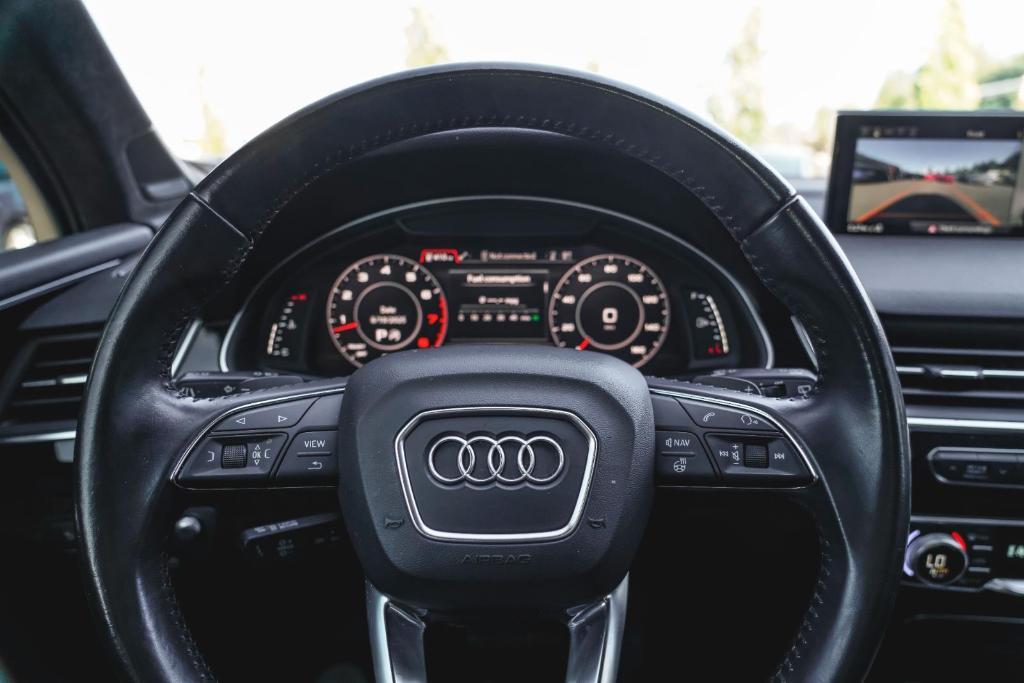 used 2017 Audi Q7 car