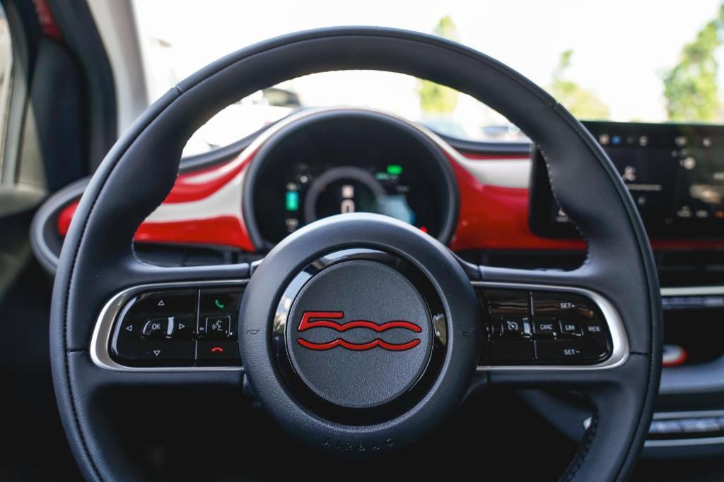 new 2024 FIAT 500e car, priced at $34,095