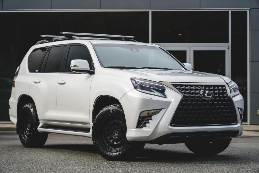 used 2023 Lexus GX 460 car