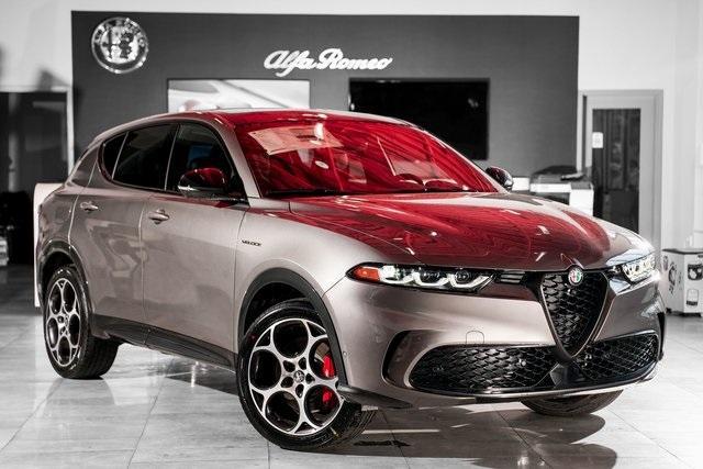 new 2024 Alfa Romeo Tonale car, priced at $55,295