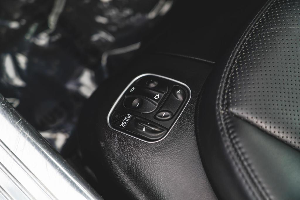used 2008 Mercedes-Benz SL-Class car
