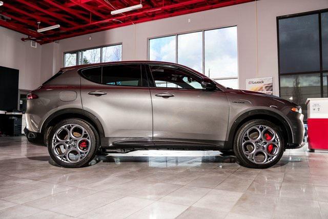 new 2024 Alfa Romeo Tonale car, priced at $57,145