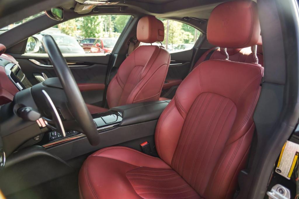 used 2022 Maserati Ghibli car