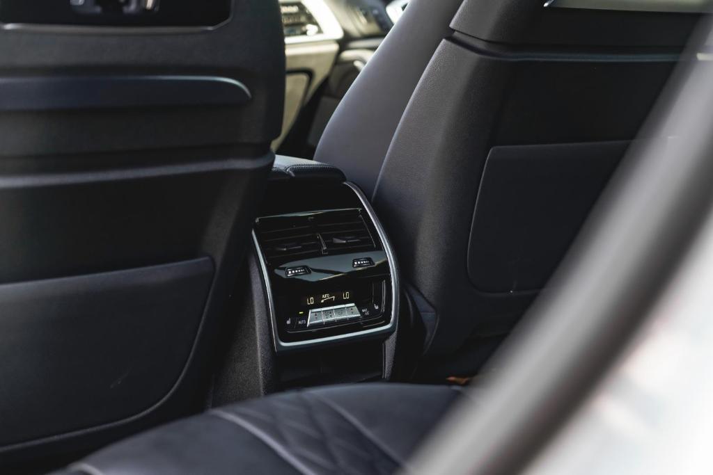 used 2023 BMW X7 car, priced at $76,983