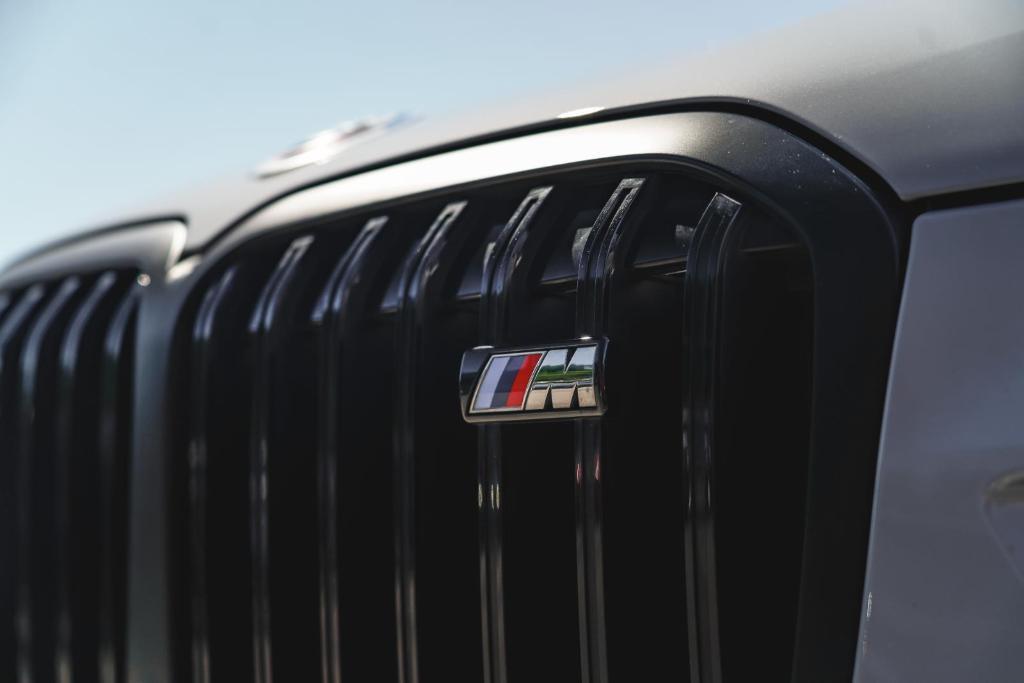 used 2023 BMW X7 car, priced at $76,983