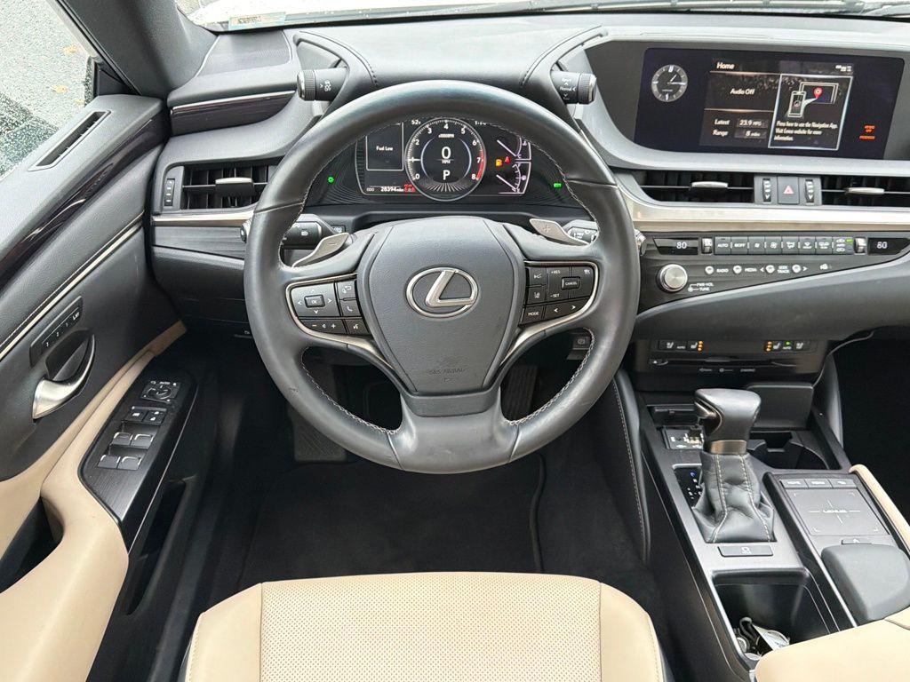 used 2021 Lexus ES 350 car, priced at $32,200
