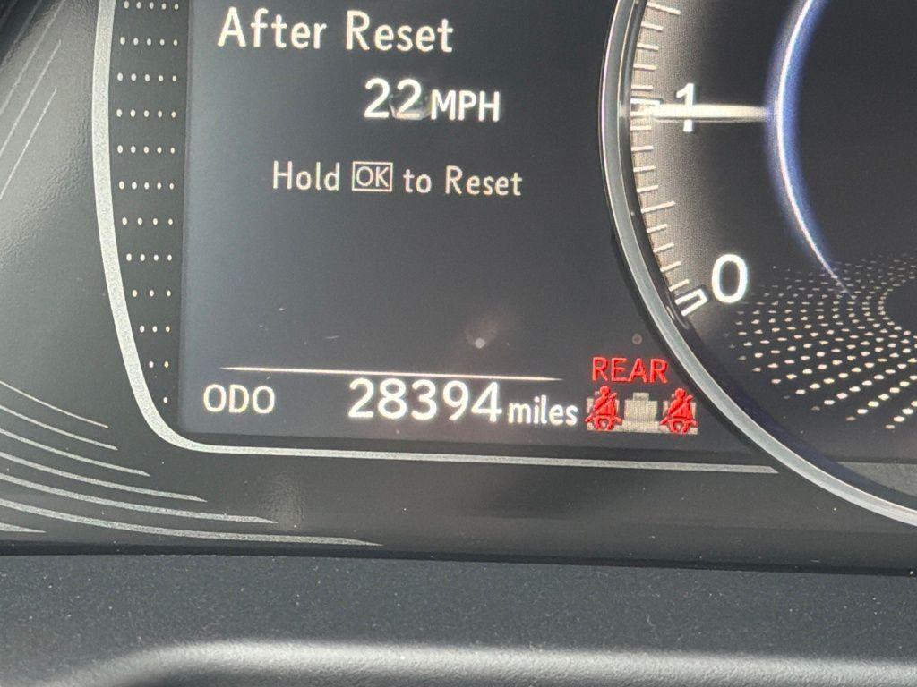 used 2021 Lexus ES 350 car, priced at $32,200