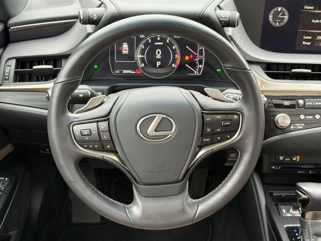 used 2021 Lexus ES 350 car, priced at $32,200