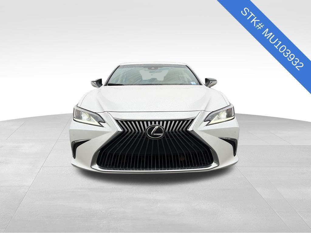 used 2021 Lexus ES 350 car, priced at $32,200