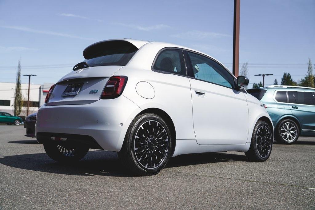 new 2024 FIAT 500e car, priced at $37,595