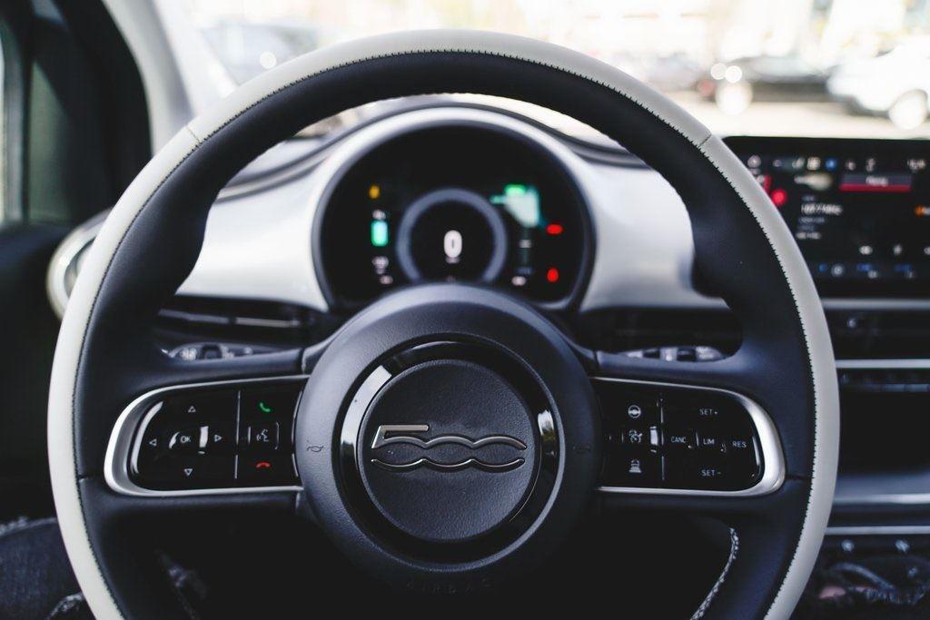 new 2024 FIAT 500e car, priced at $37,595