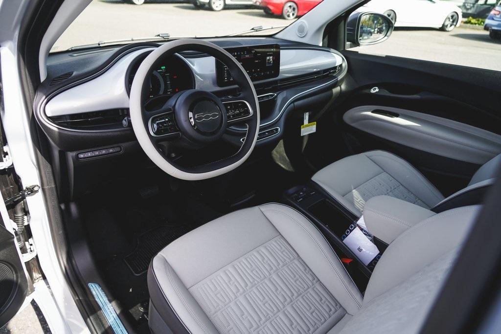 new 2024 FIAT 500e car, priced at $37,595