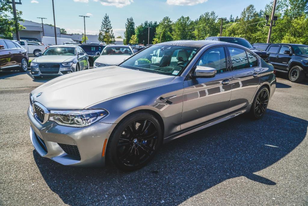 used 2018 BMW M5 car