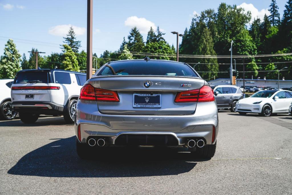 used 2018 BMW M5 car
