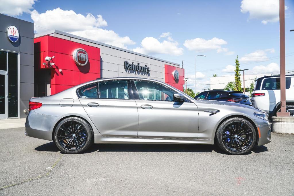 used 2018 BMW M5 car