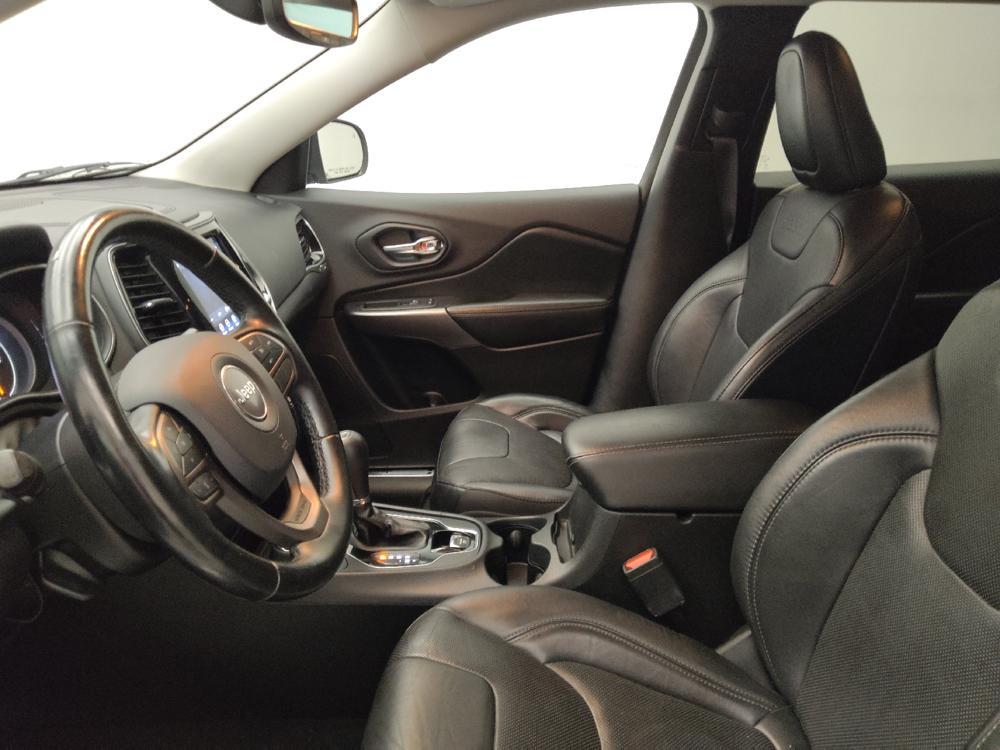 used 2020 Jeep Cherokee car, priced at $17,495