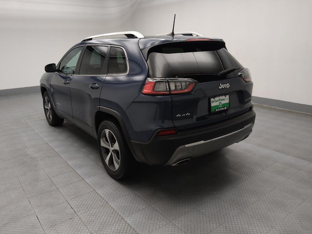 used 2020 Jeep Cherokee car, priced at $17,495