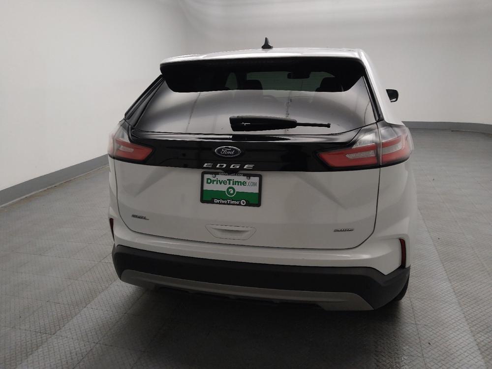 used 2024 Ford Edge car, priced at $24,395