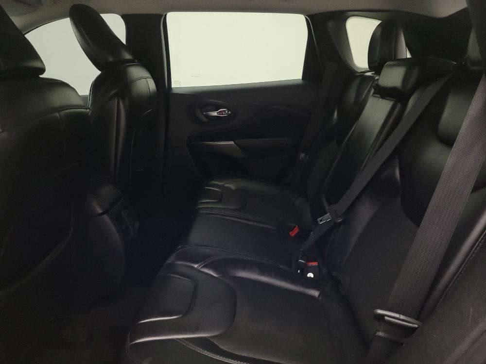 used 2019 Jeep Cherokee car, priced at $15,695