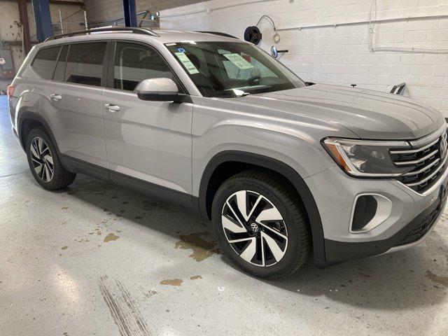 new 2024 Volkswagen Atlas car, priced at $42,625