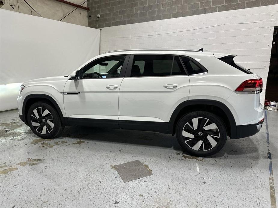 new 2024 Volkswagen Atlas Cross Sport car, priced at $43,153