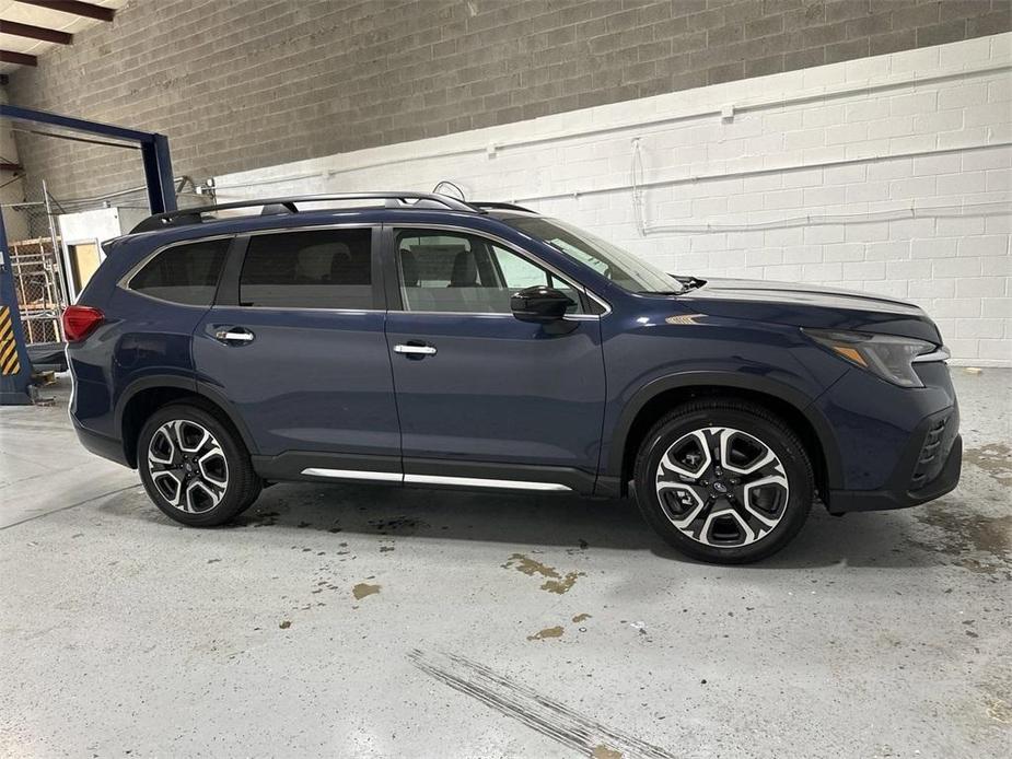 new 2024 Subaru Ascent car, priced at $47,415