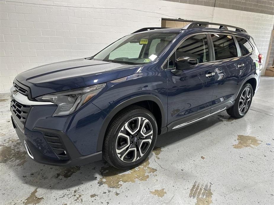 new 2024 Subaru Ascent car, priced at $46,915